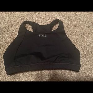 Fleo sports bra